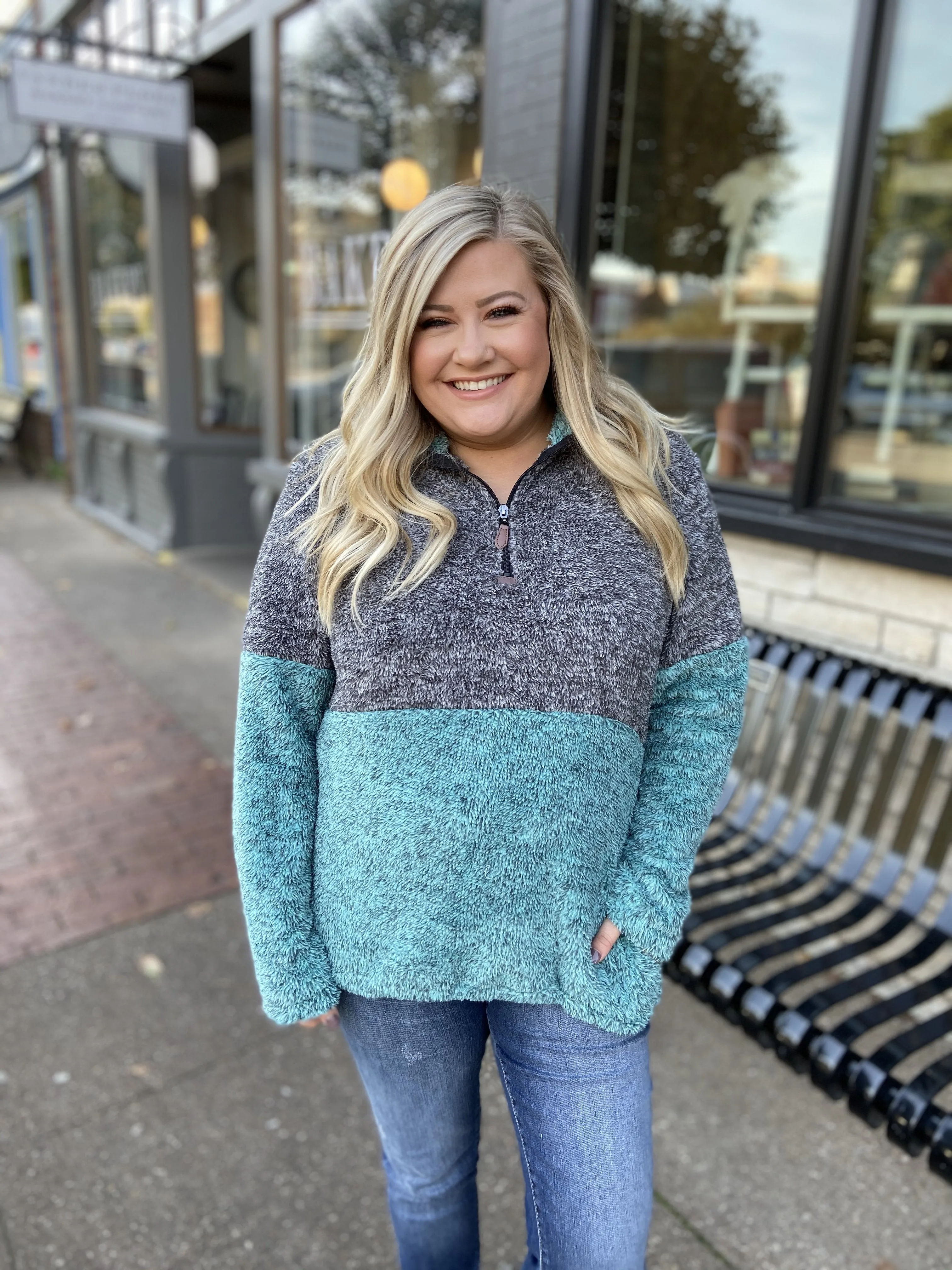 Adjustable Band Color Block Sherpa- Charcoal & Turquoise