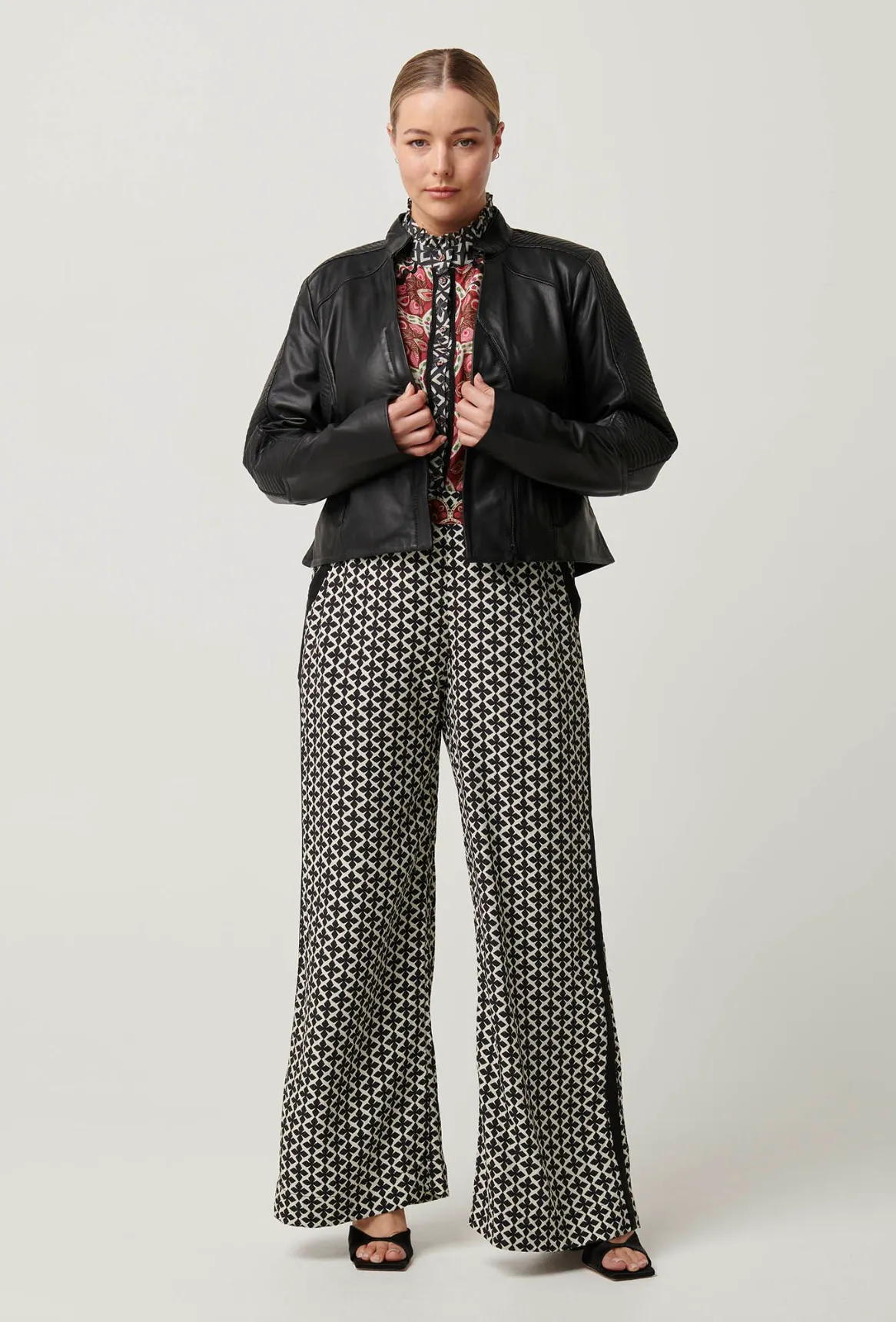 Blaire Leather Detailed Jacket - Black