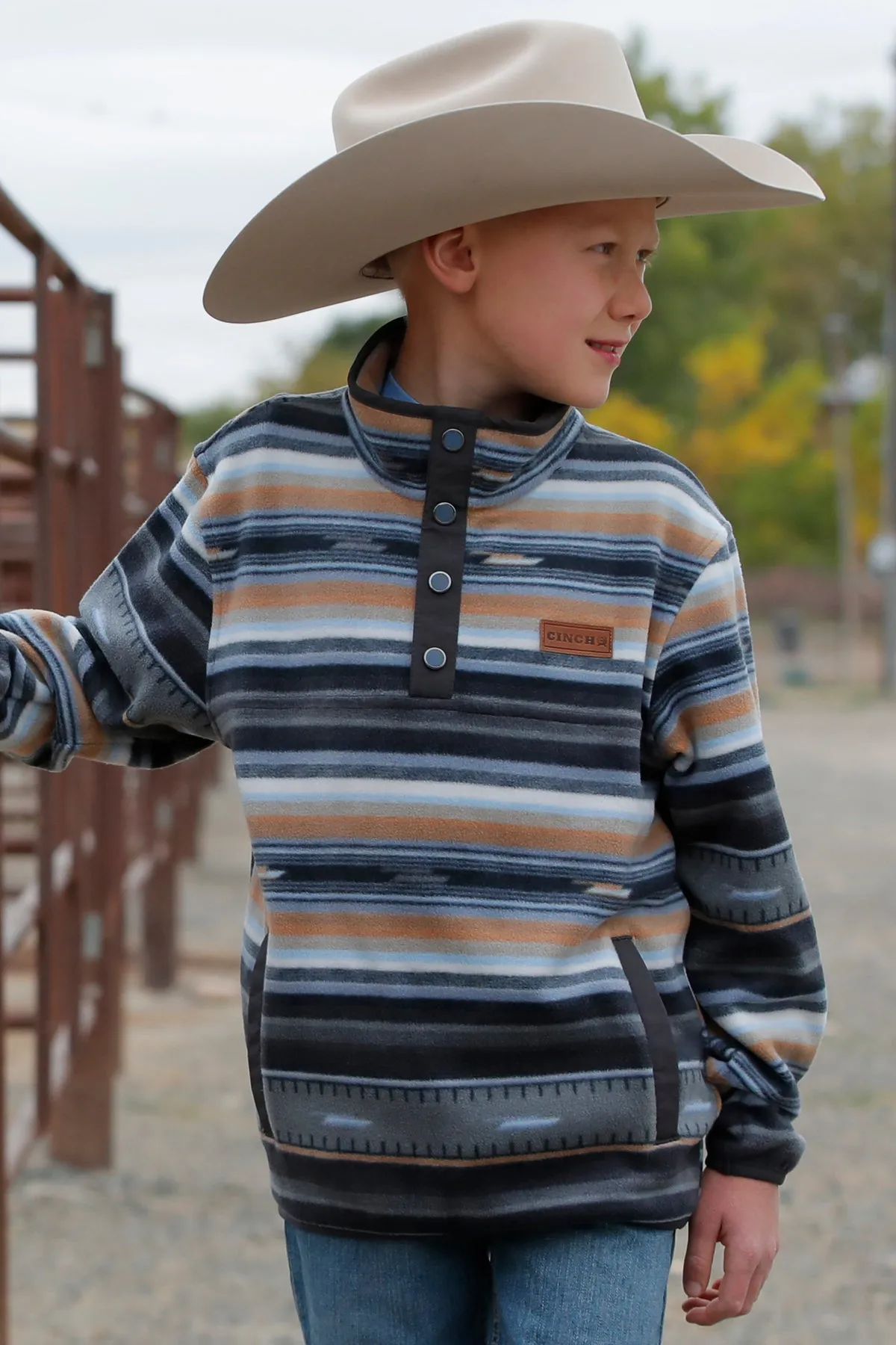 BOYS BLACK PRINT FLEECE PULLOVER