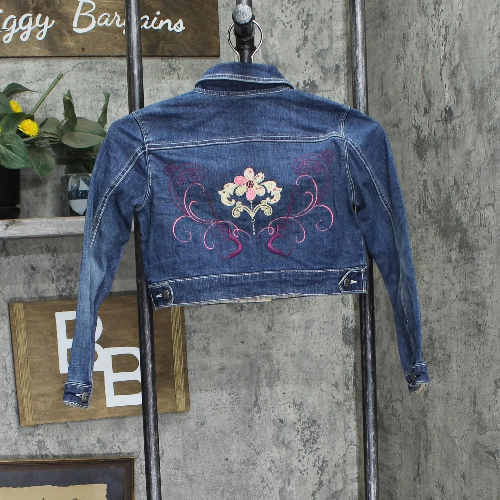 Disney Girls Embroidered Button Up Cropped Jean Jacket Blue Multi Tween Fit 8