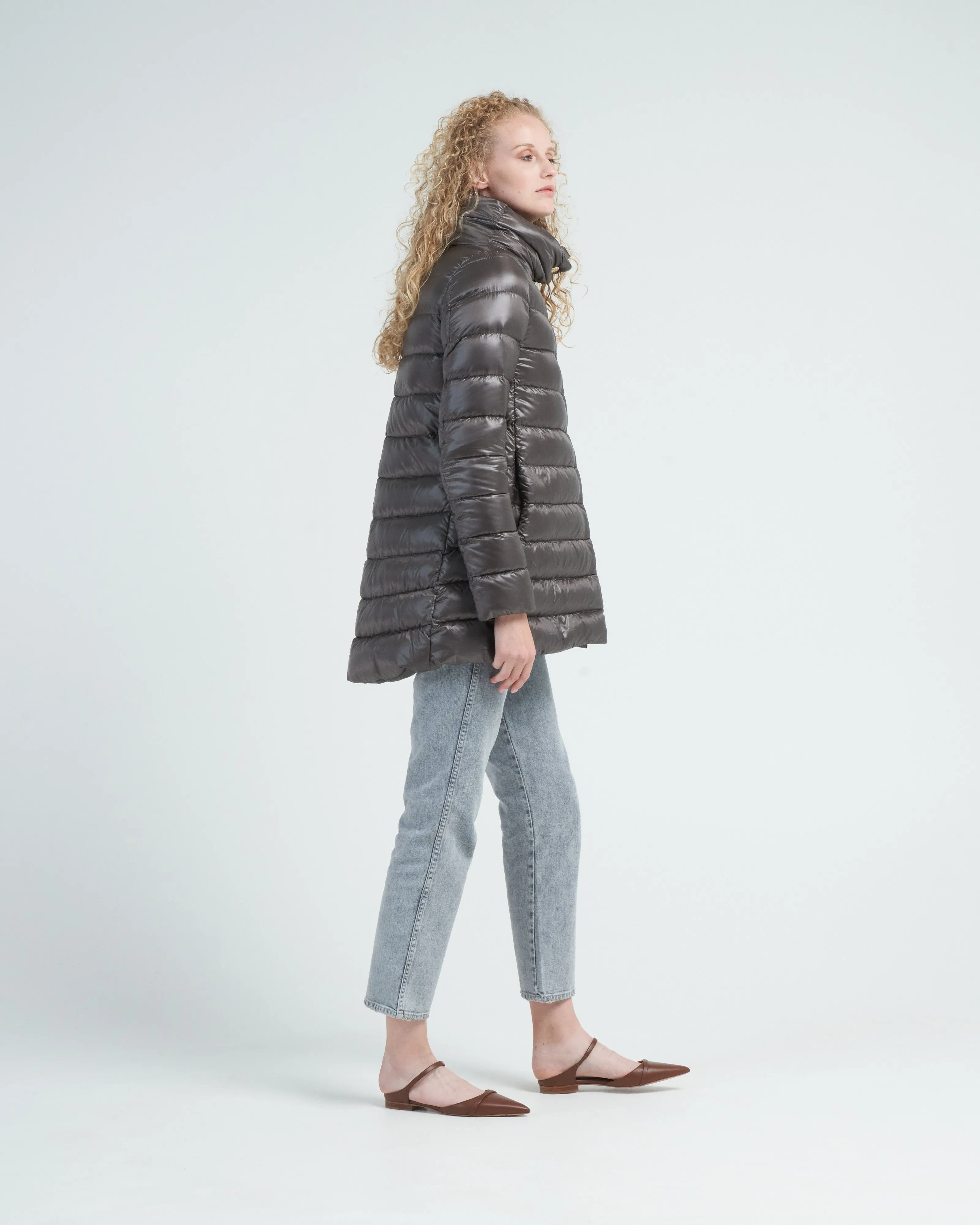 iconico amelia nylon ultralight a-line hi-lo