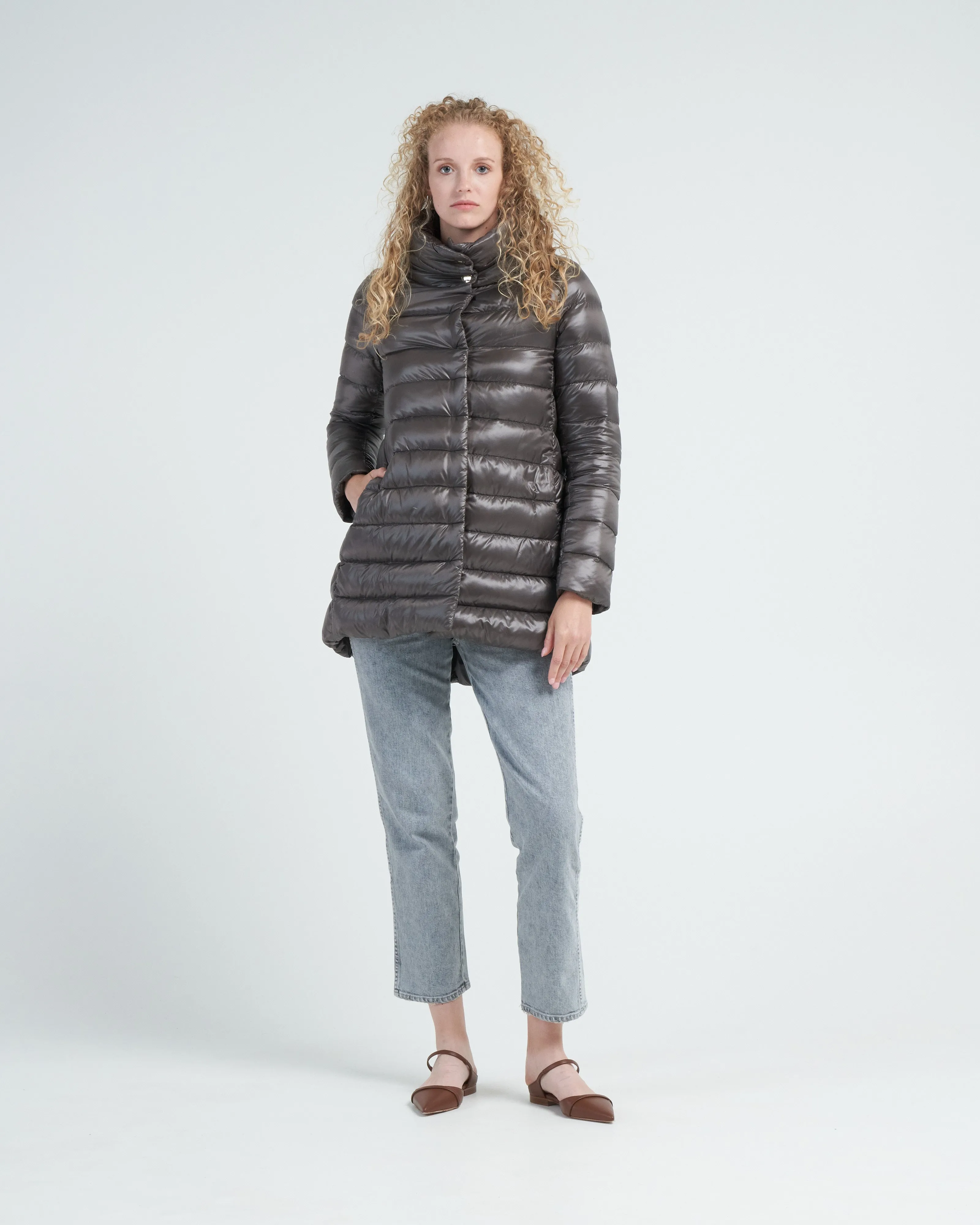 iconico amelia nylon ultralight a-line hi-lo