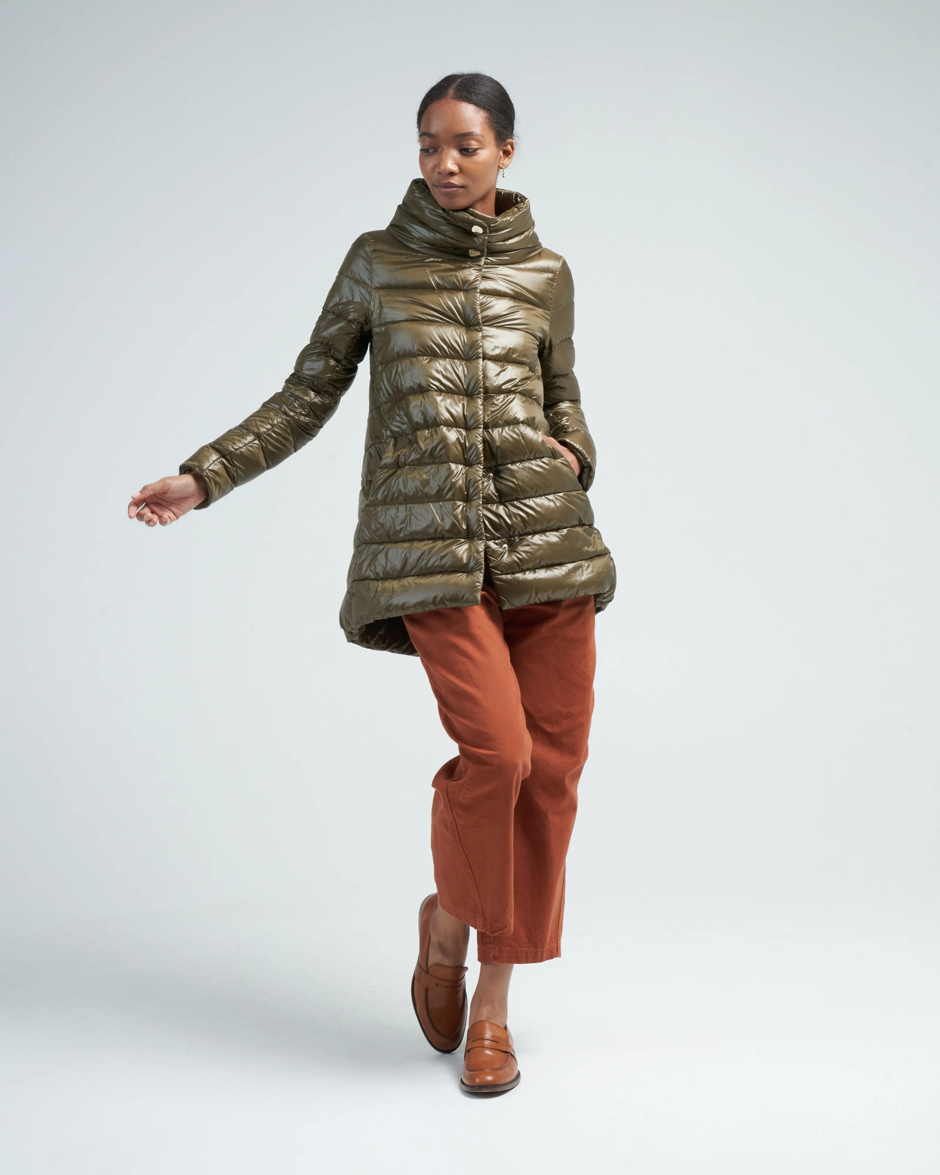 iconico amelia nylon ultralight a-line hi-lo