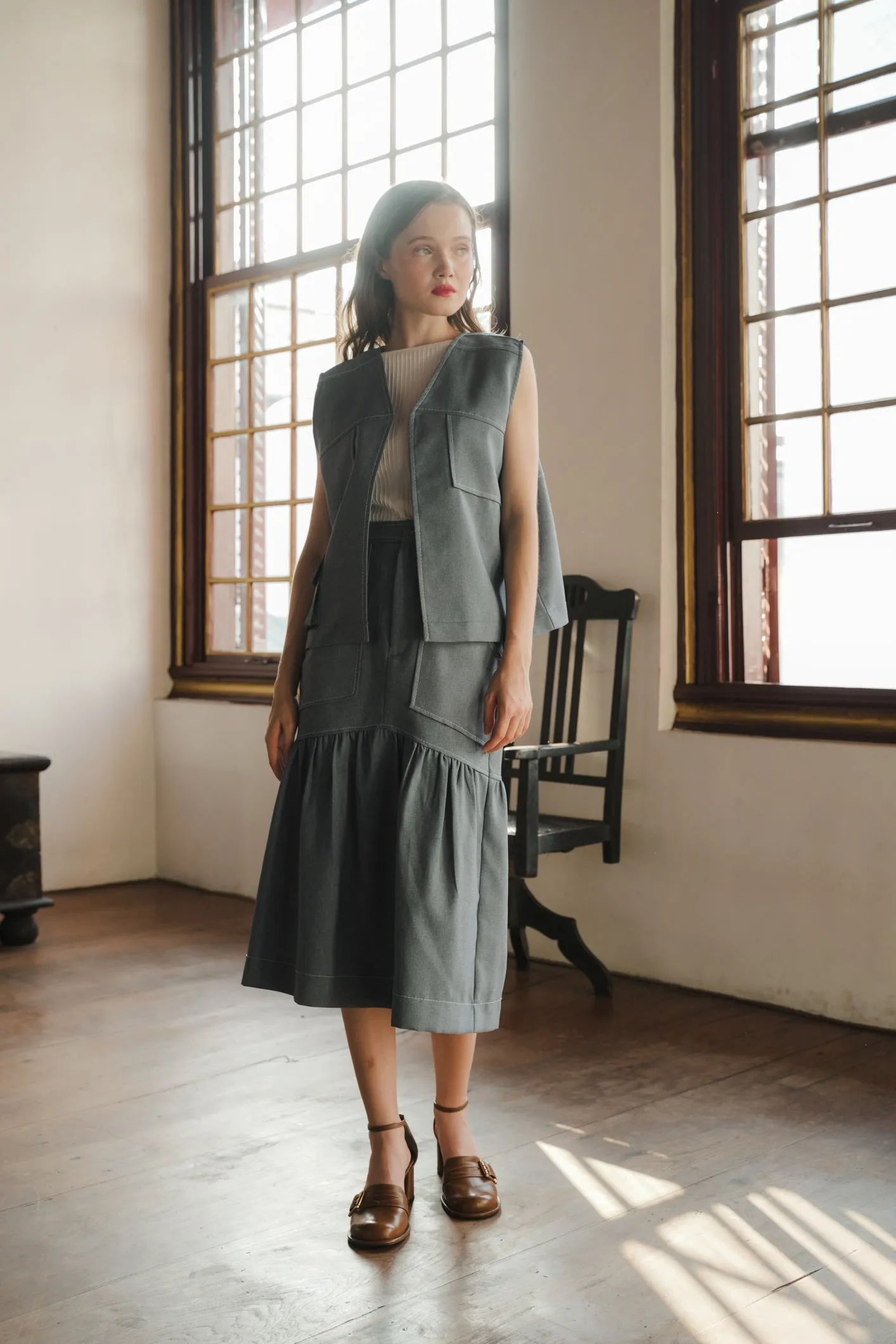 JENNIE TOP IN PERENNIAL