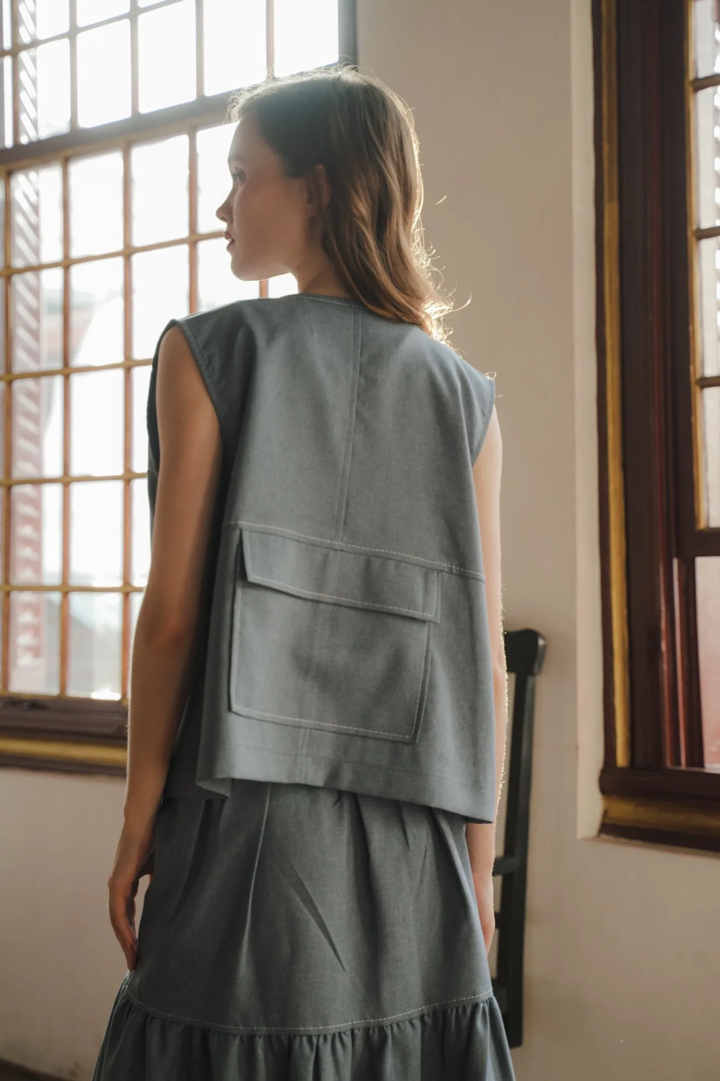 JENNIE TOP IN PERENNIAL