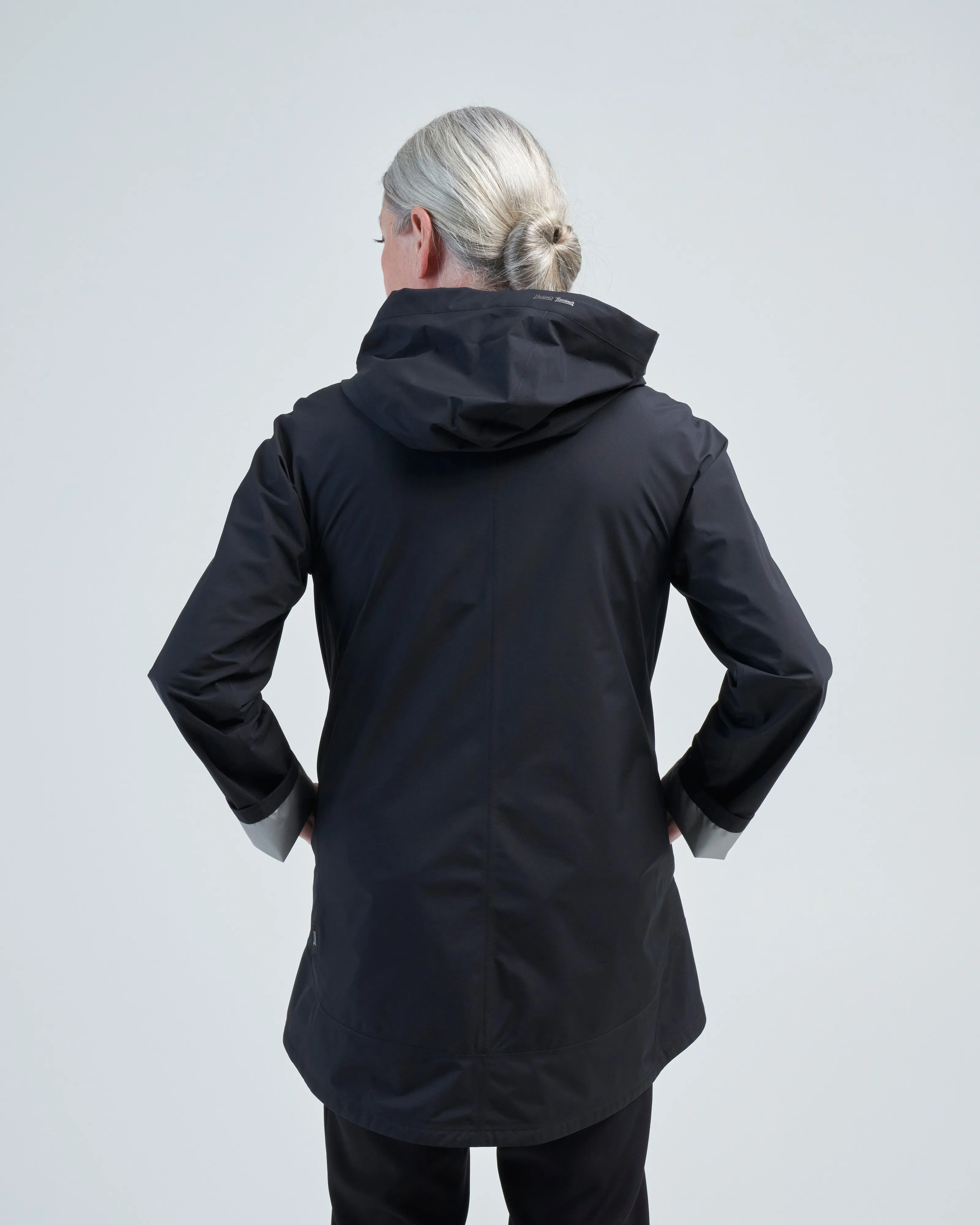laminar-gortex hi/lo a-line waterproof jacket