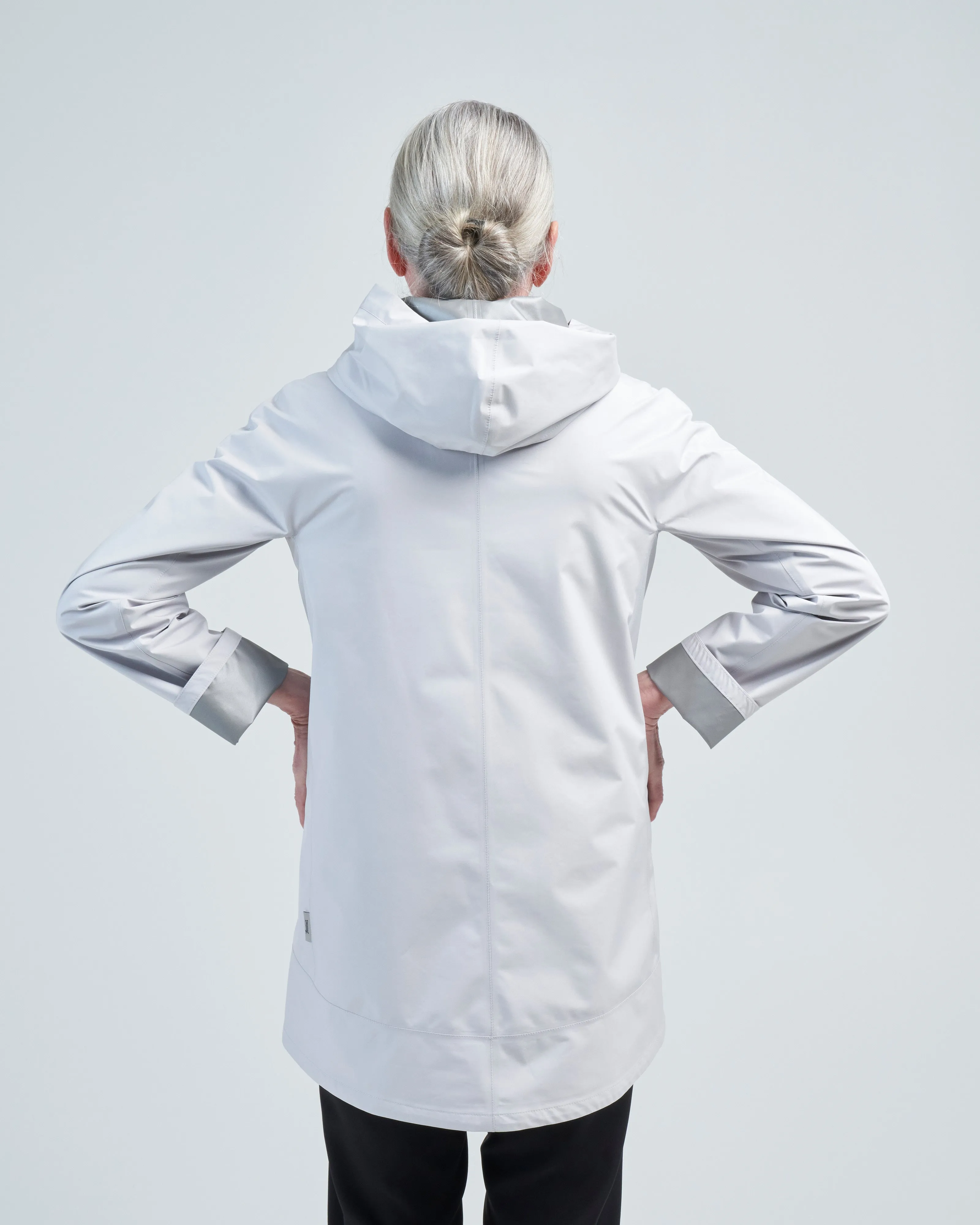 laminar-gortex hi/lo a-line waterproof jacket