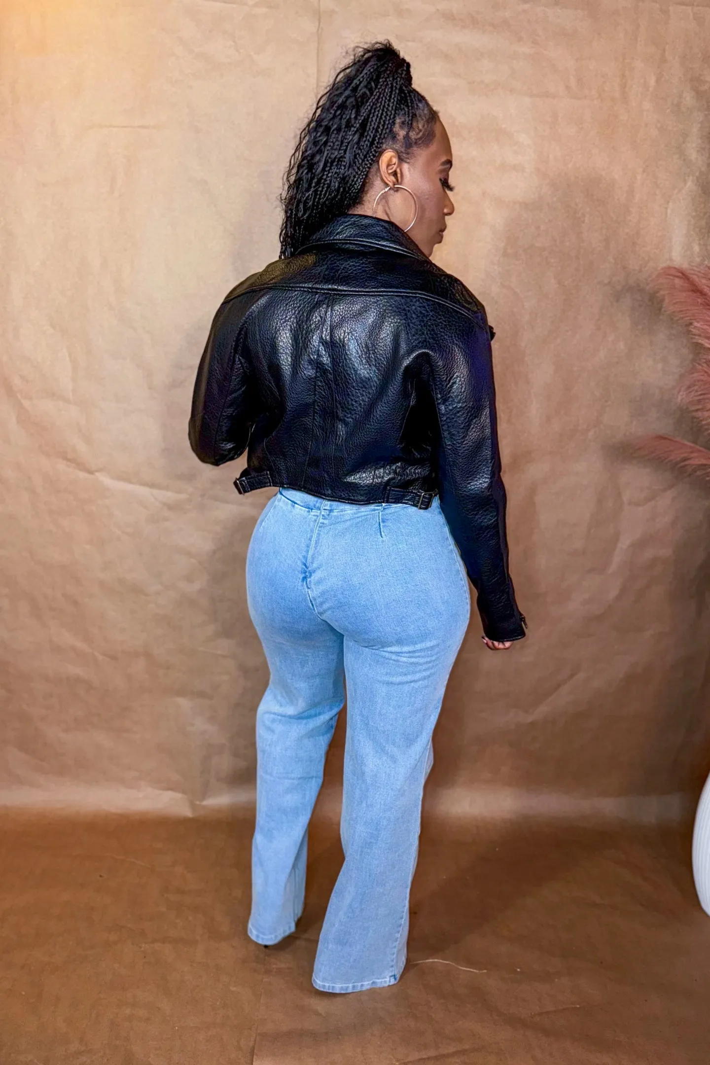 LEATHER COLLARED CROP JACKET