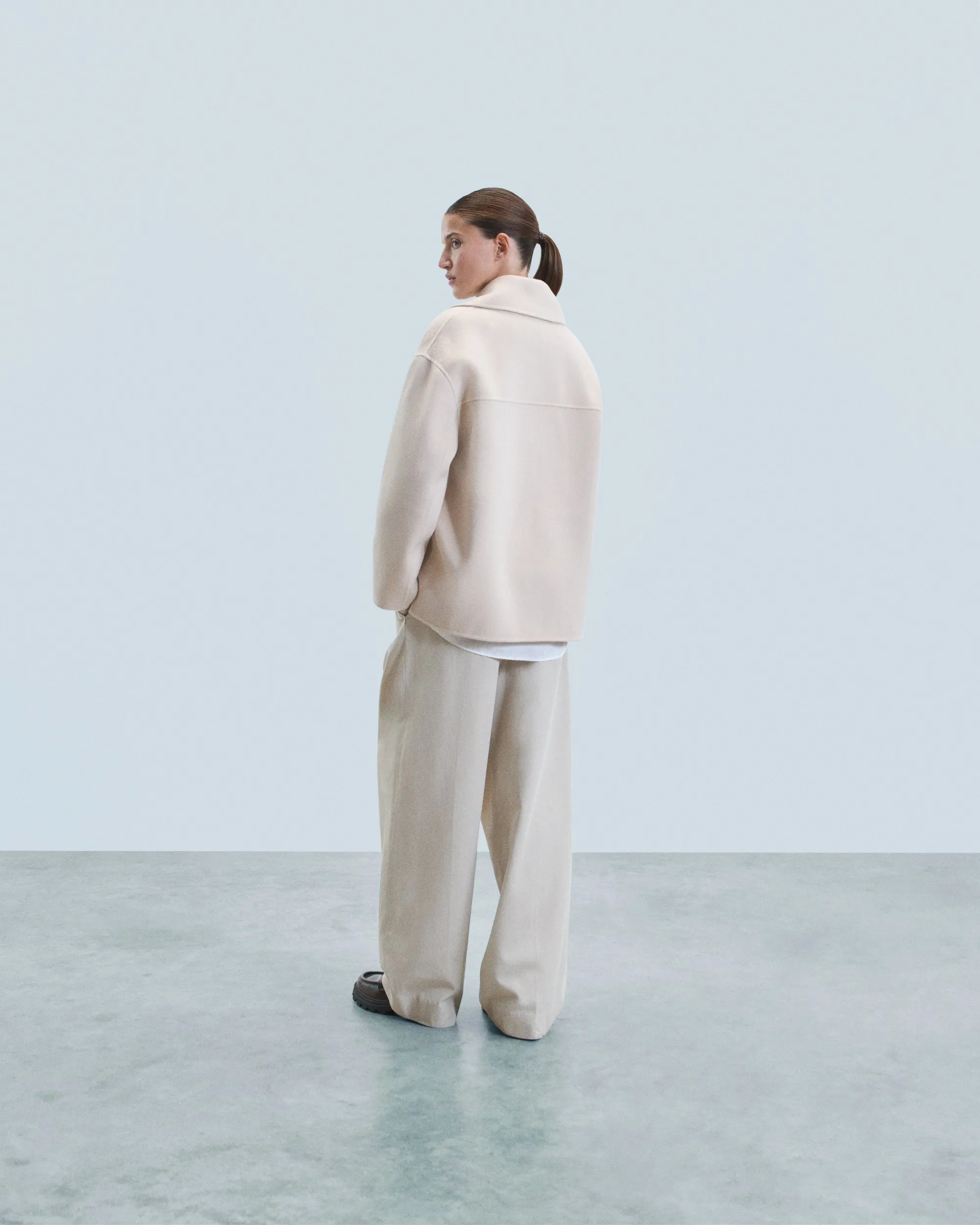Outerwear Peacoat Jacket (W24 / WOMEN / Sand)