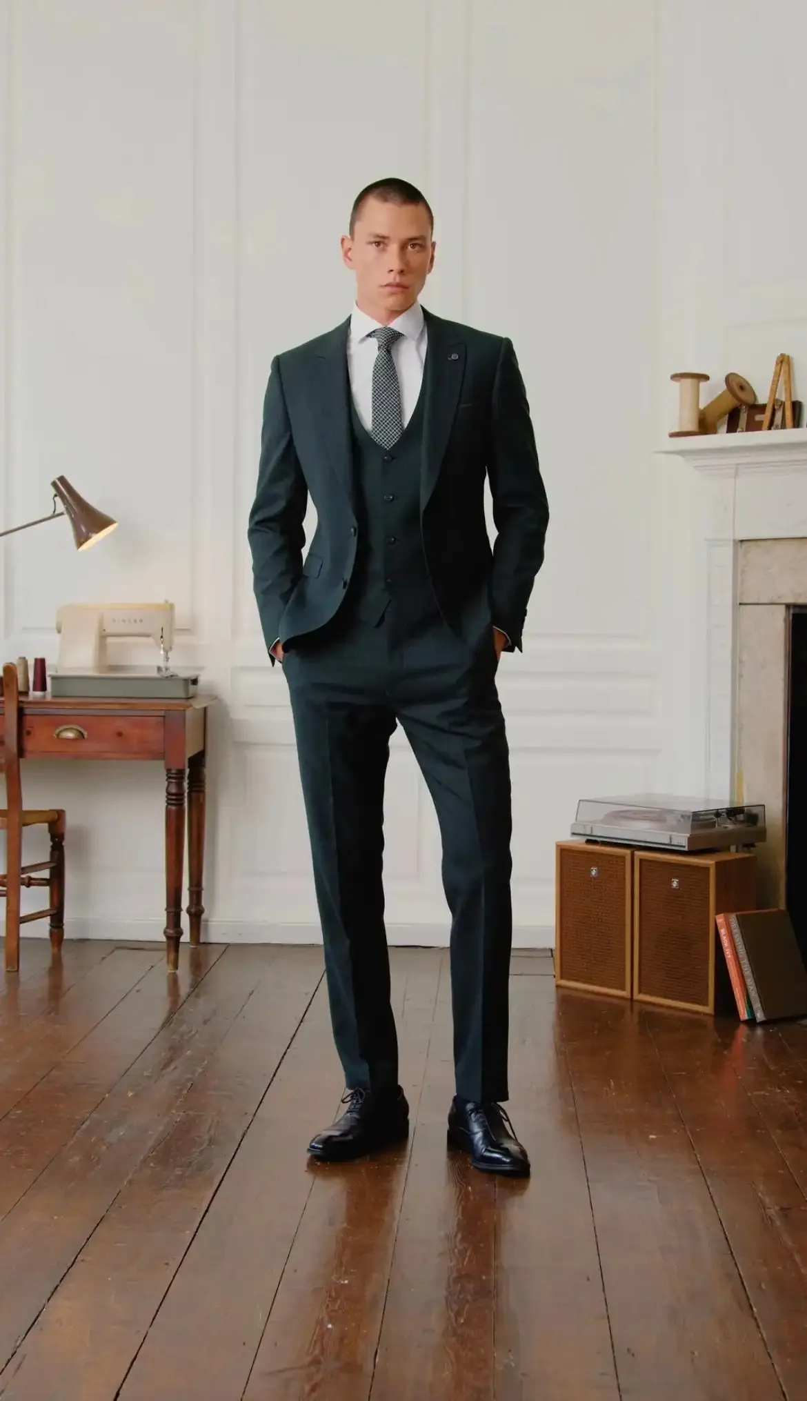 Remus Uomo Peppe Tapered Fit Mix & Match Suit Dark Green