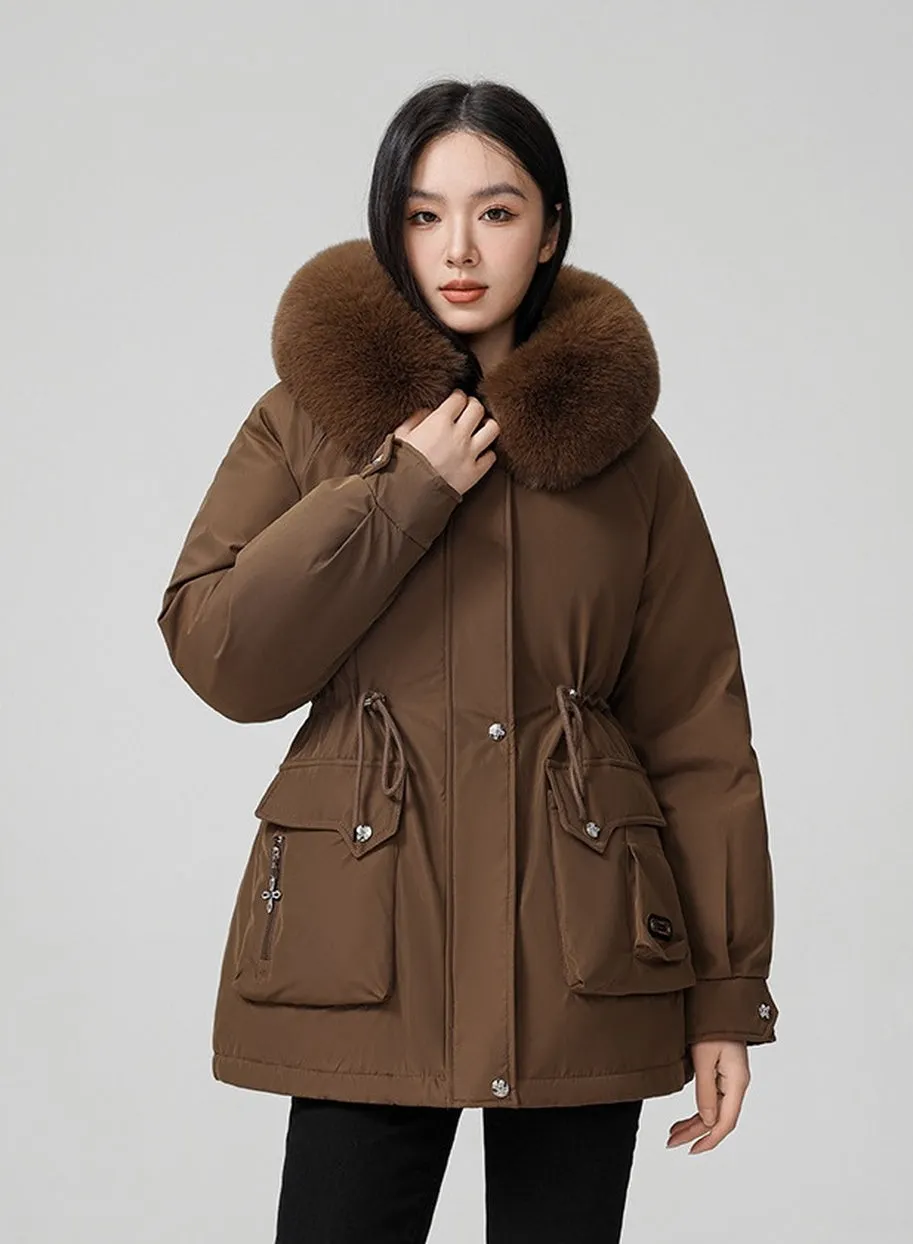 Thickened Hooded Parka Featuring a Fleece-Lined Interior